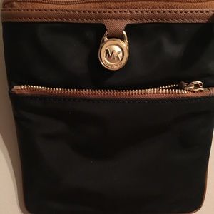 MICHEAL KORS Crossbody Bag